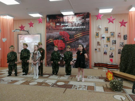 Праздничный концерт ко Дню Победы "Мир Вам, люди!" Праздничный концерт ко Дню Победы "Мир Вам, люди!".