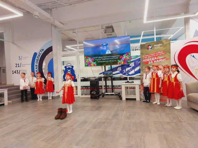 Фестиваль-конкурса игр народов Поволжья Волжские узоры Фестиваль-конкурса игр народов Поволжья Волжские узоры.